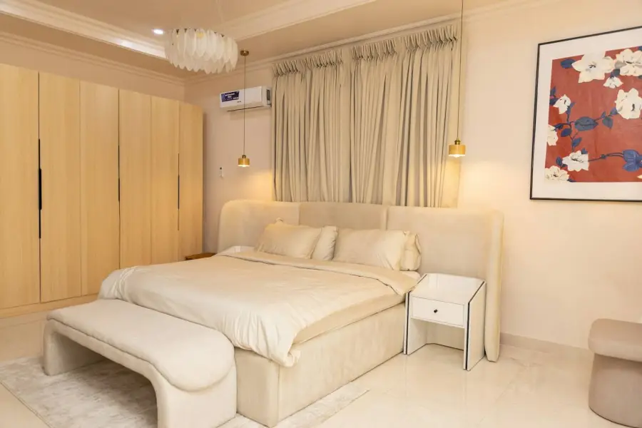 Elegant bedroom in neutral tones
